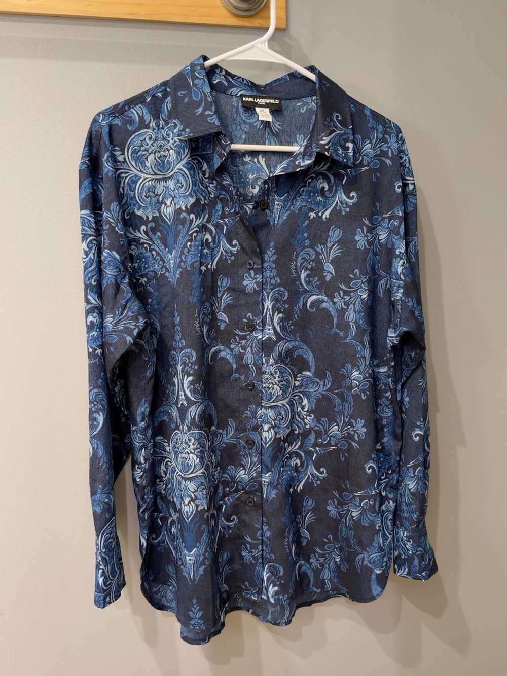 Karl Lagerfeld Paris, Blue Baroque Eiffel Tower Button Down Shirt, M